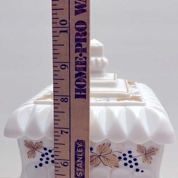 Vintage Milk Glass Large Covered Compote Handpainted Grape Leaves - Picture 11 of 12